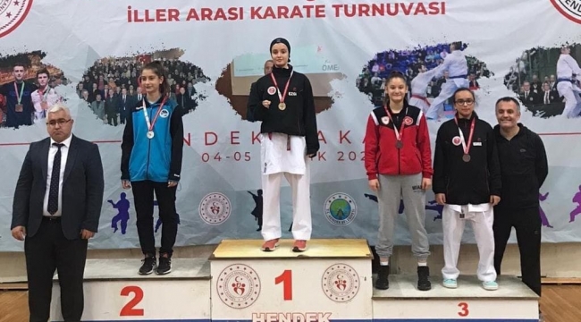 Karate Turnuvasında Büyükşehir'den 6 madalya 