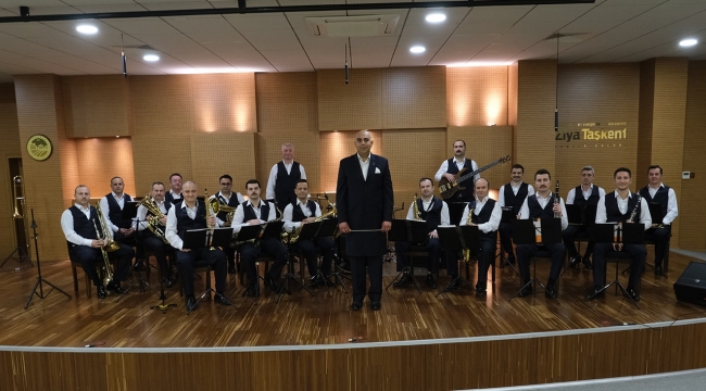 Ziya Taşkent'te Türk ve Batı Müziği esintisi
