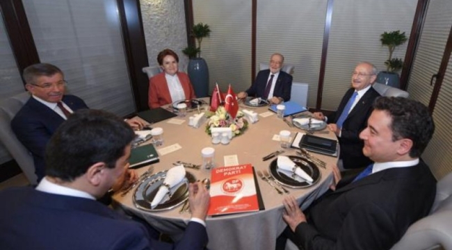 Temel Karamollaoğlu, Saadet Partisi'nde ittifak krizi iddialarına son noktayı koydu