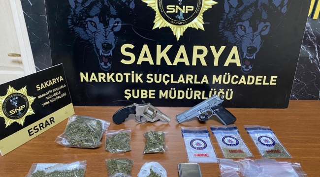 Sakarya'da 3 İlçede uyuşturucu operasyonu : 8 Gözaltı