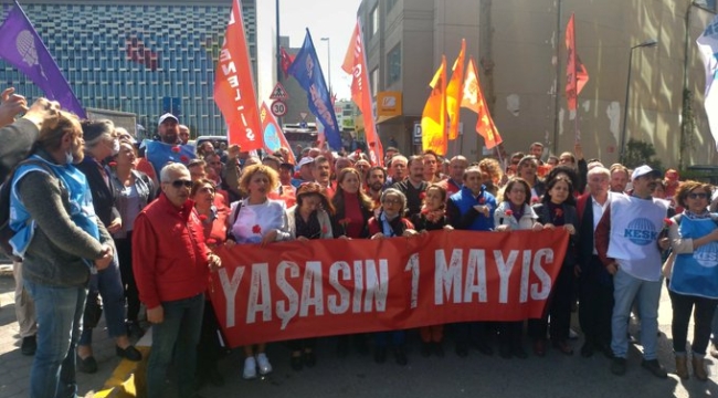 1 Mayıs'ta yaşamını yitirenler için Taksim'de buluştular: 'Katillerden hesabı emekçiler soracak'