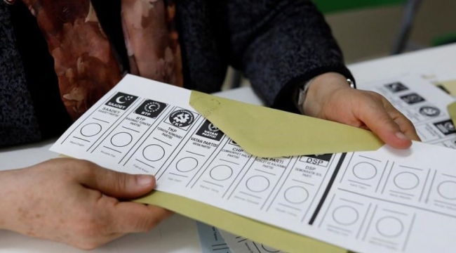 AKP'nin 'seçim planı' yasalaştı; baraj yüzde 7'ye düştü, seçim kurulları değişti, hesaplama sisteminde yeni düzen