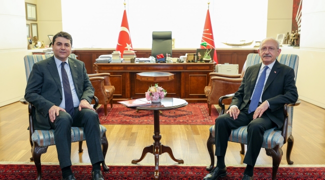 CHP Genel Başkanı Kemal Kılıçdaroğlu, Demokrat Parti Genel Başkanı Gültekin Uysal'ı kabul etti