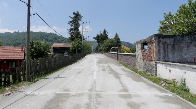 Akyazı'nın iki mahallesinde beton yol tamam