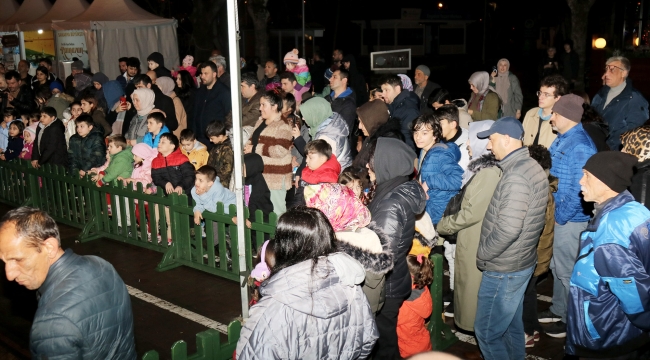 Ramazan akşamları Büyükşehir'le çok keyifli: Hacivat Karagöz sahnedeydi