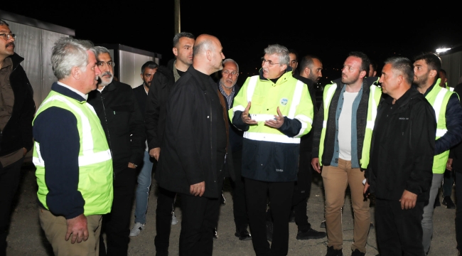 İçişleri Bakanı Soylu İskenderun'daki konteyner kentte: "Başkanım başladığı işi bitirir"