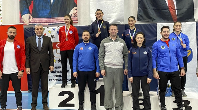 SUBÜ'lü karatecilerden 5 bronz madalya