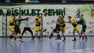 Büyükşehir hentbol play-offlara galibiyetle başladı